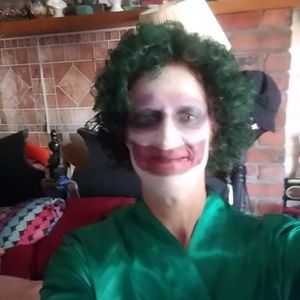 Meet your Posher, Robin